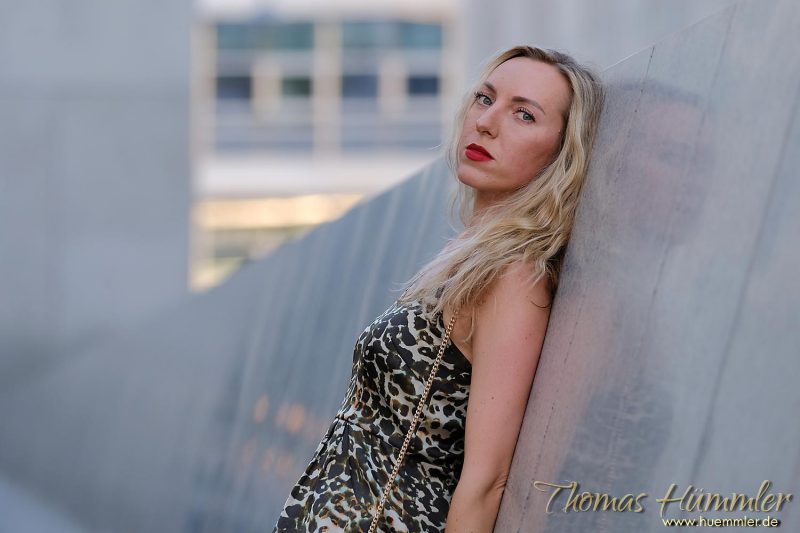 Nahe der Hackerbrücke: Photowalk in München mit Iryna